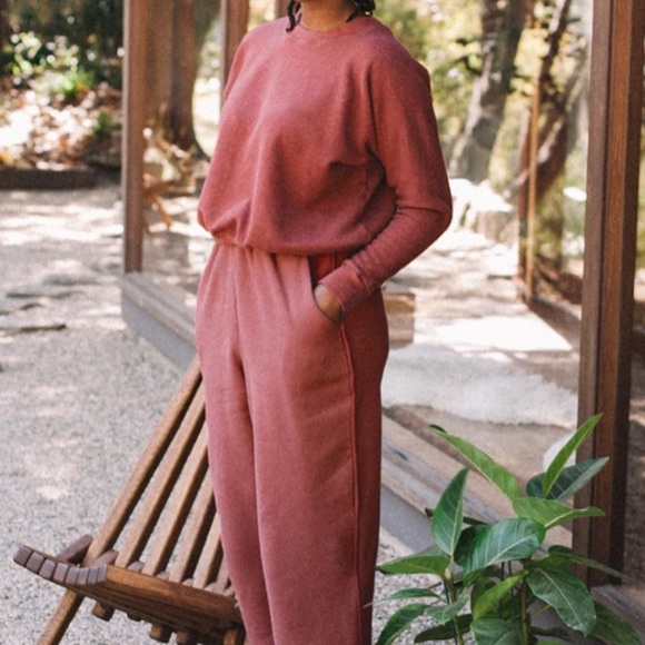 Aliya Wanek Tops - Aliya Wanek Ami sweatshirt in Sumac